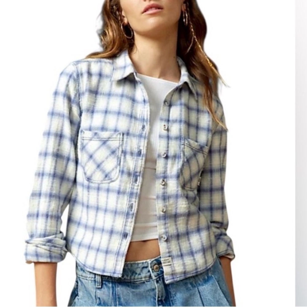 Urban Outfitters BDG Dakota Cropped Blue & White flannel button down top, SP